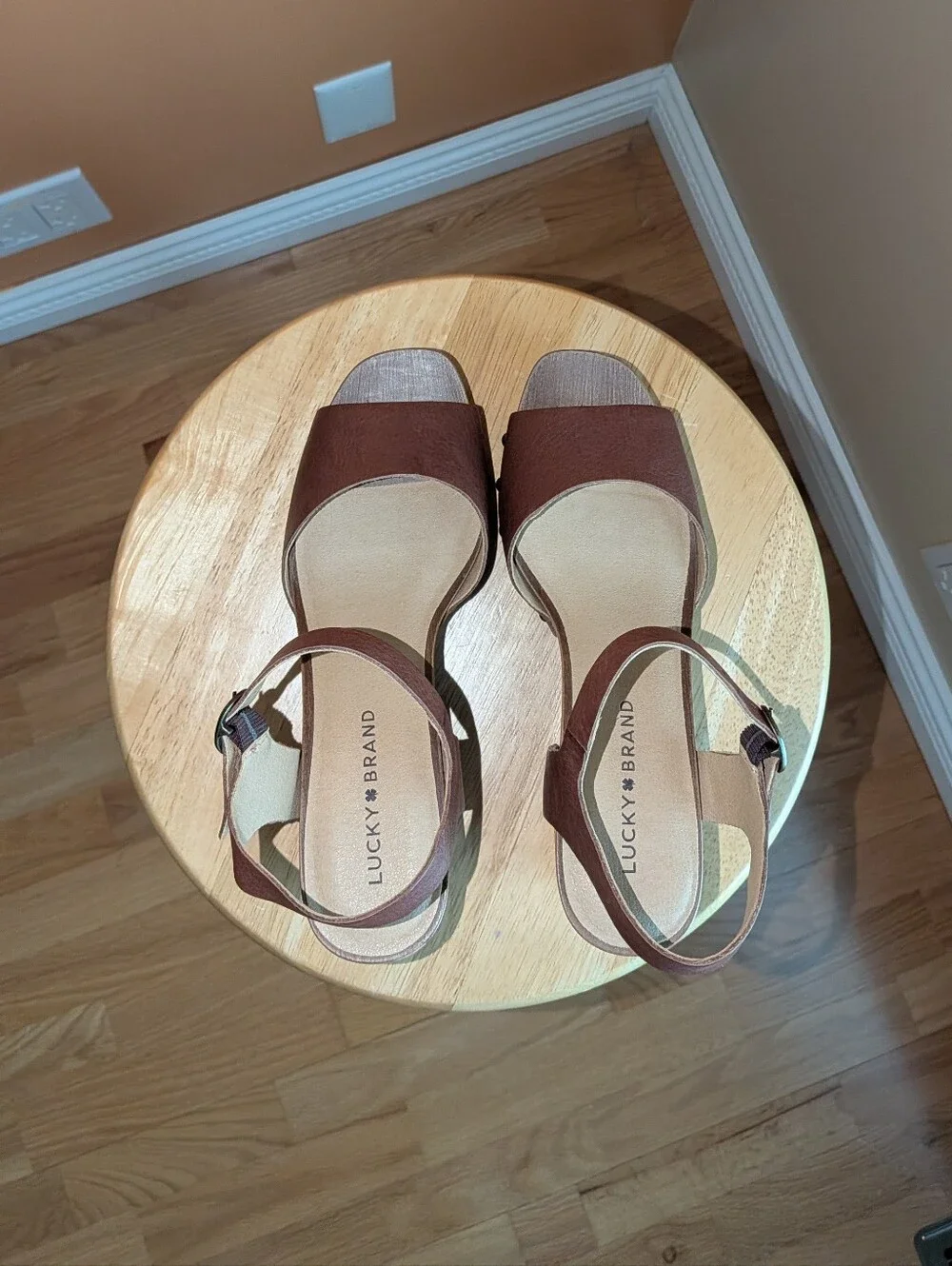 New Lucky Brand Brown Leather Platform Ankle-Strap Sandals Size 7.5
